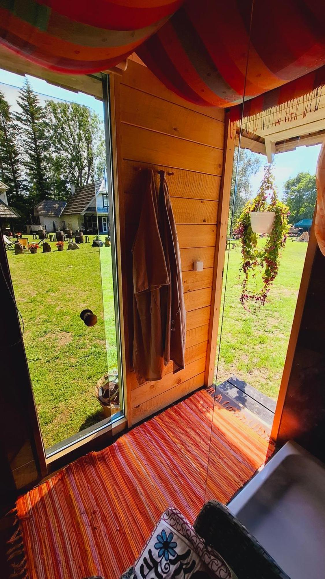 Kardoni Puhkelaager Tornimae Buitenkant foto