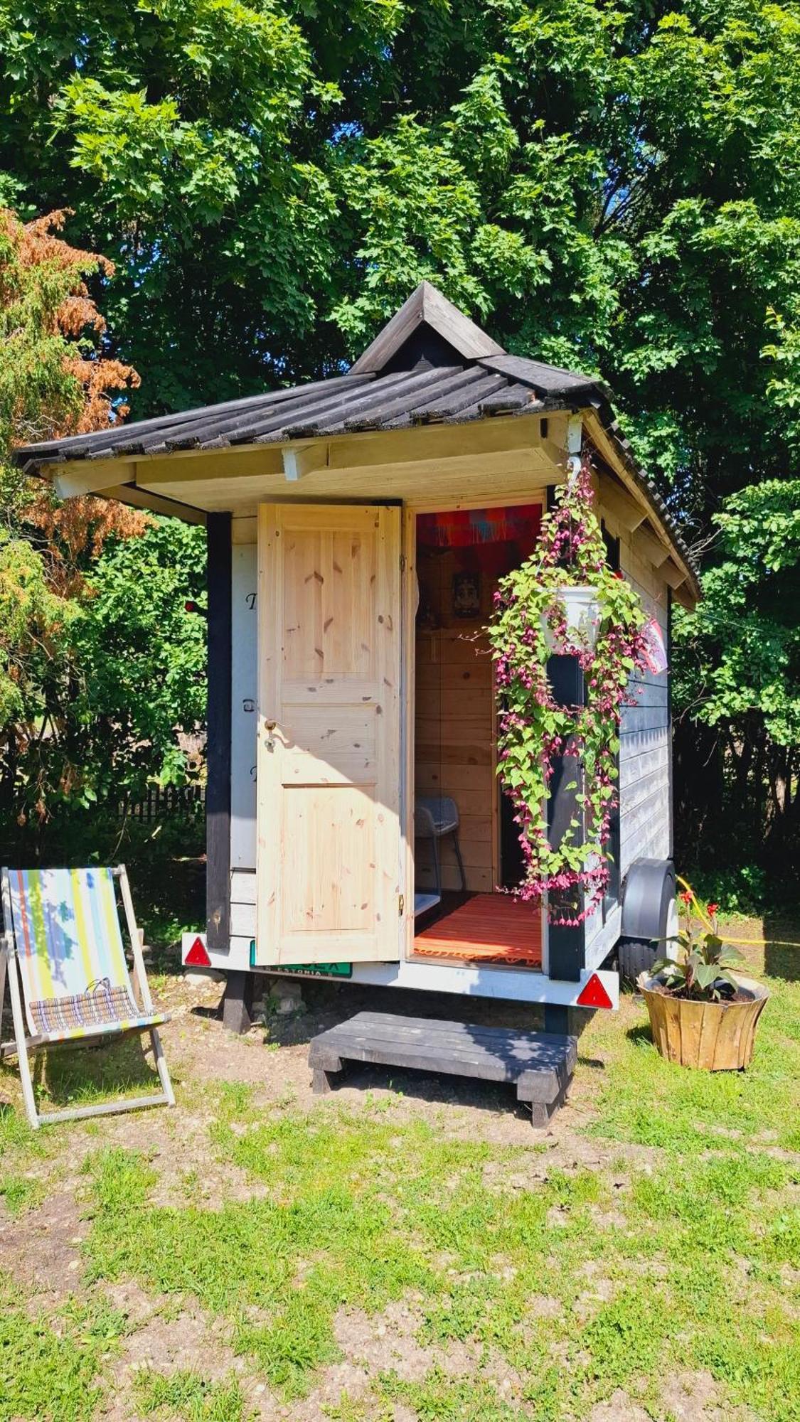 Kardoni Puhkelaager Tornimae Buitenkant foto