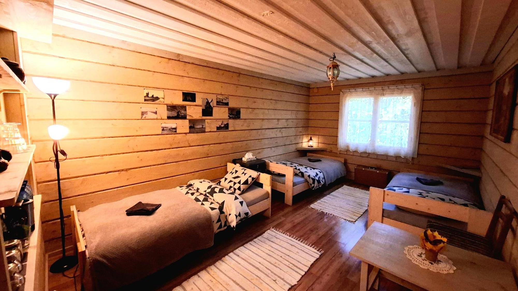 Kardoni Puhkelaager Tornimae Buitenkant foto