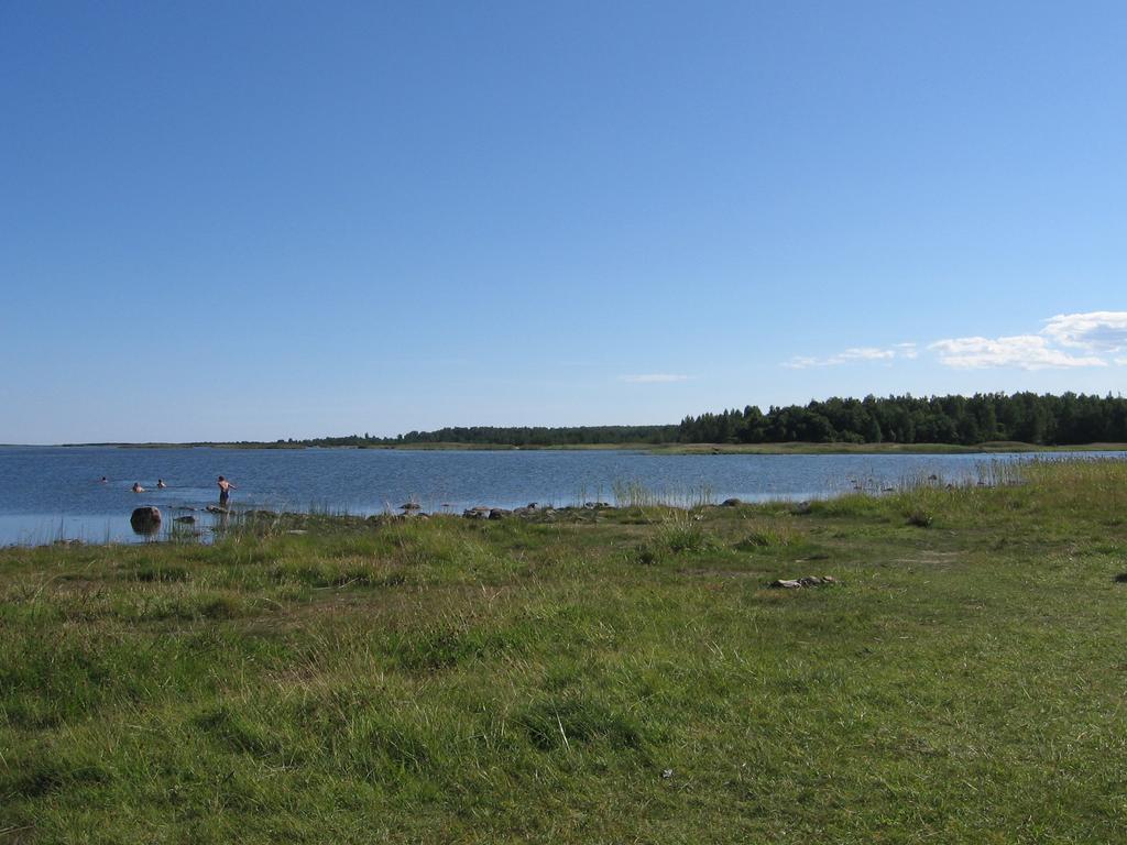 Kardoni Puhkelaager Tornimae Buitenkant foto