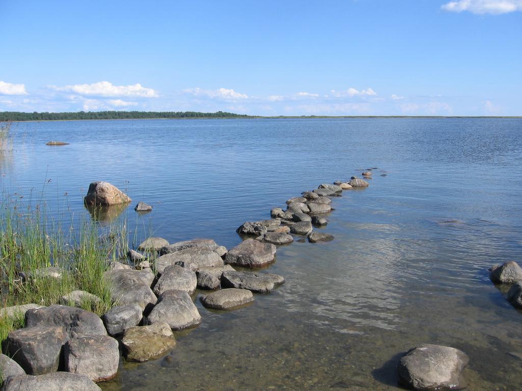 Kardoni Puhkelaager Tornimae Buitenkant foto