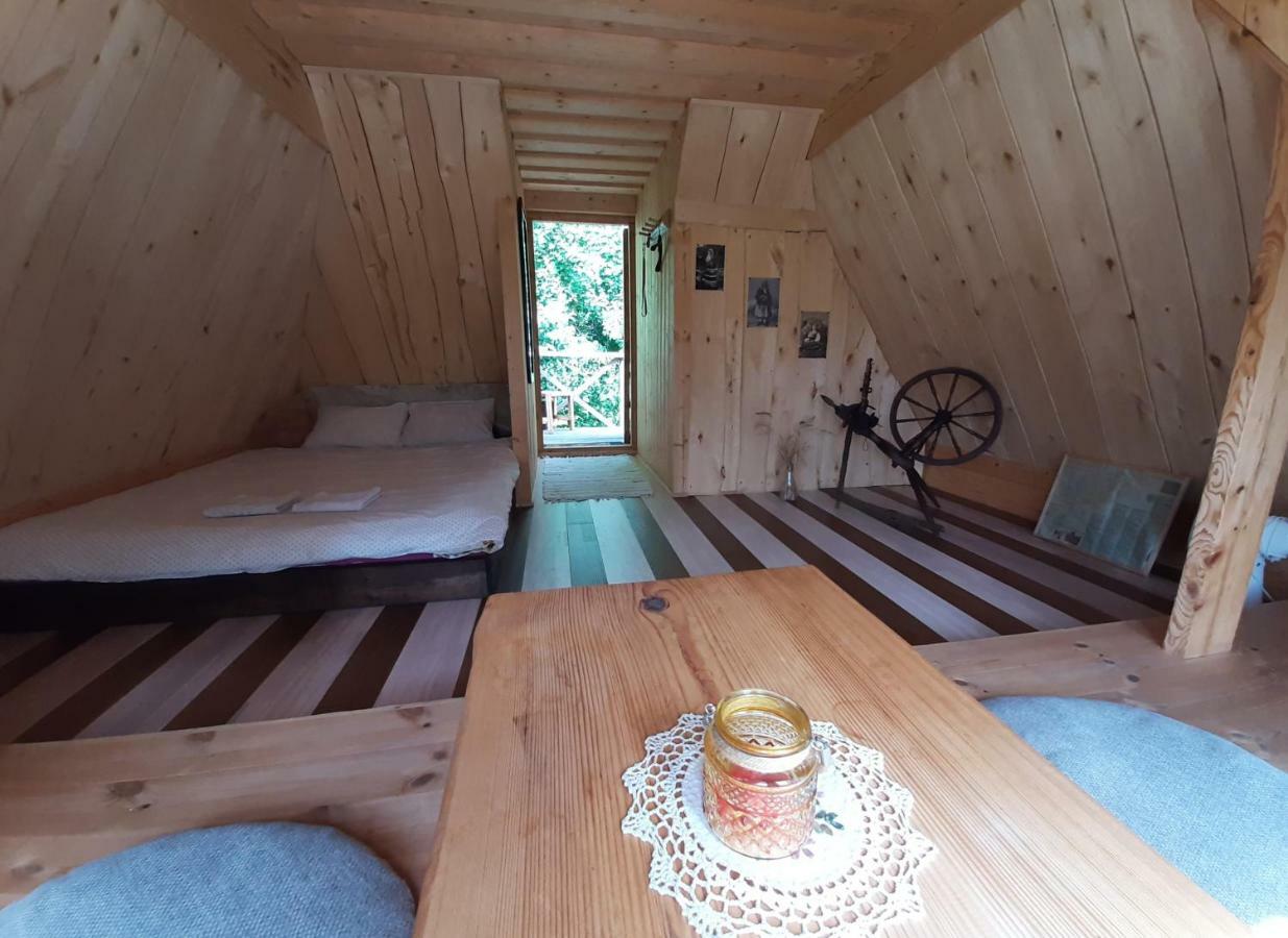 Kardoni Puhkelaager Tornimae Buitenkant foto